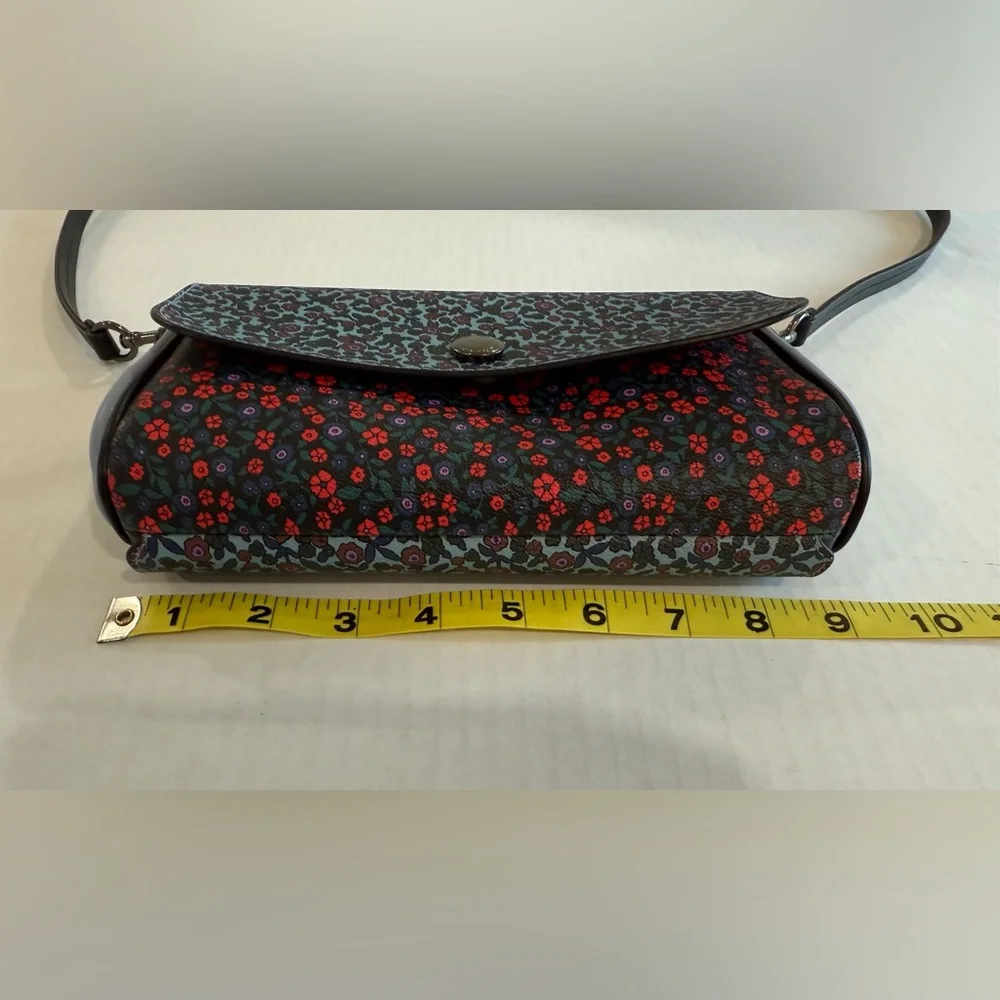 Coach Reversible Floral Crossbody Bag With A Detachable Strap C1782-F59535 - Picture 8 of 16